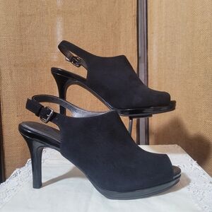 Black LifeStride Suede Peep Toe Slingback Heels with Adjustable Strap Size 9